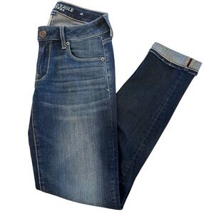American Eagle Skinny Jeans Super Stretch Size 4 Long